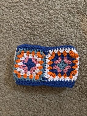 Multicolor granny square crochet zippered pouch